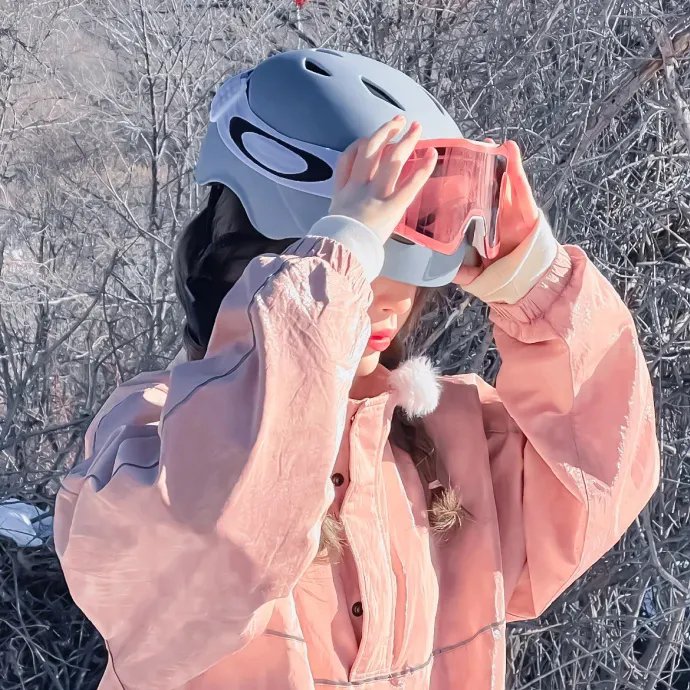 碧昂丝：新生与超越封面